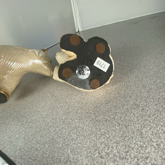 DeRosa Rinconada Rinca Baby and Adult Figurines POLAR BEARS #1719 #755 - Picture 11 of 12